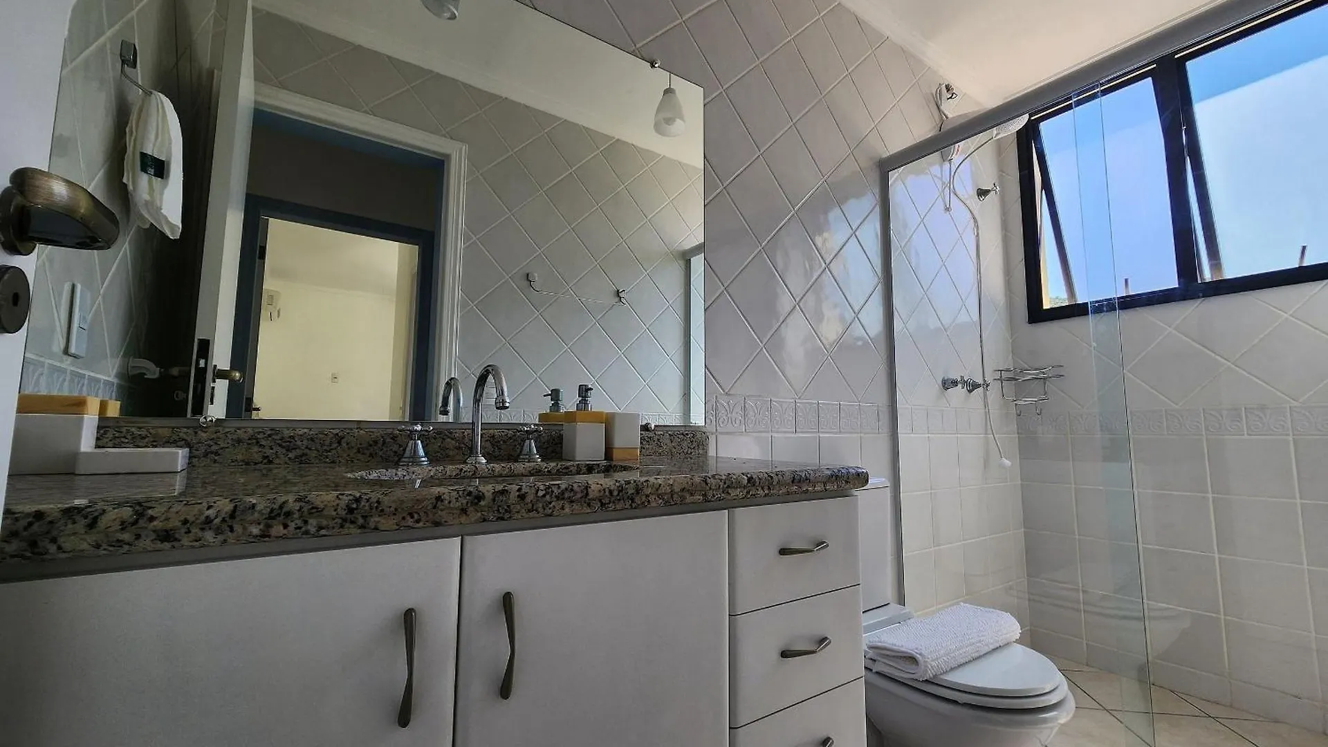 Apt C/ Churrasqueira Na Lagoa Da Conceicao Sro0002 Florianópolis